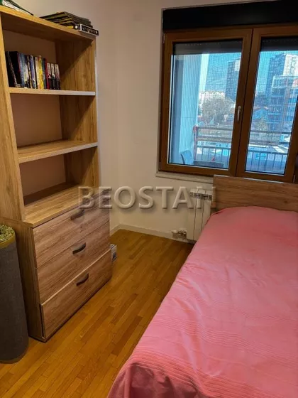 Blok 11c - Stari Merkator | 4zida.rs