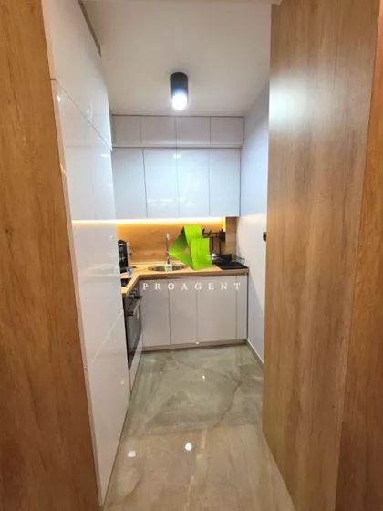 Ledena Stena | 4zida.rs