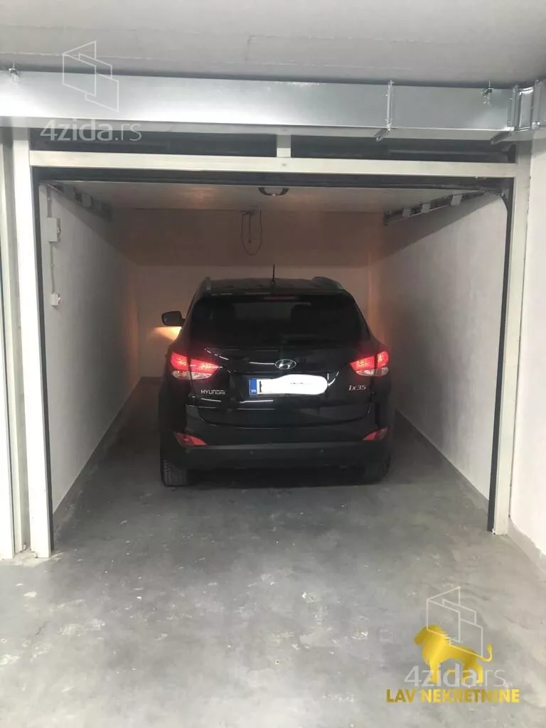 Garaža | 4zida