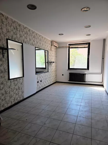 Milovana Glišića 4 | 4zida.rs