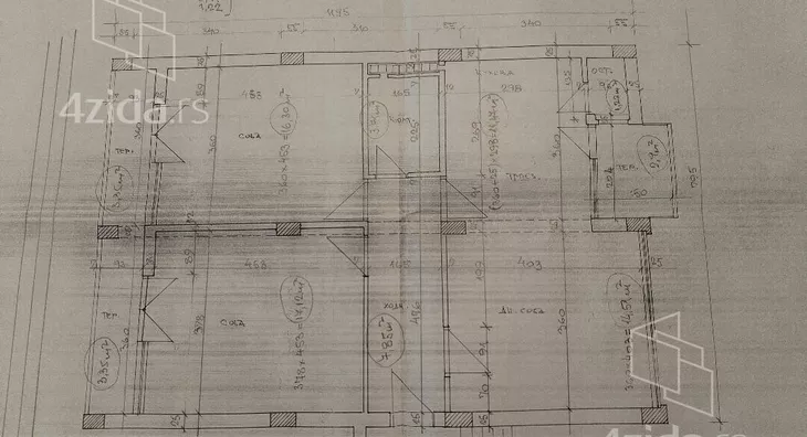 Trosoban stan | 4zida