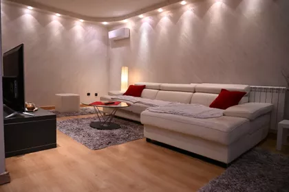 Bulevar Zorana Đinđića 33 | 4zida.rs