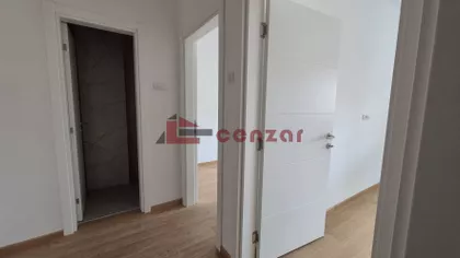 Centar 3 | 4zida.rs