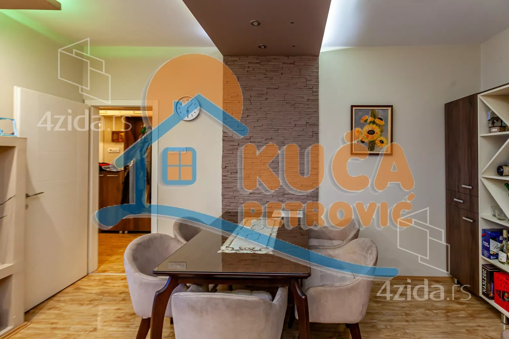 Trosoban stan | 4zida