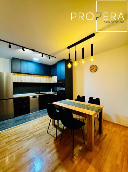 Cara Dušana | 4zida.rs