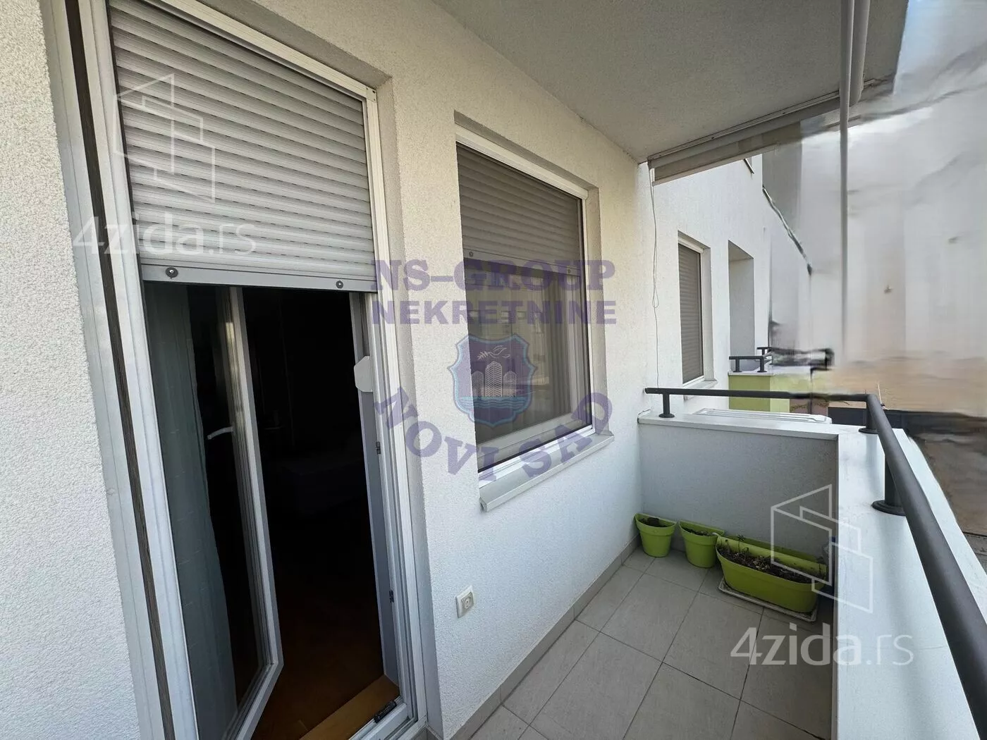 Troiposoban stan | 4zida