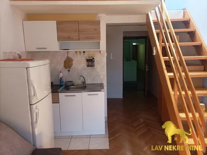 PETRA DRAPŠINA | 4zida.rs