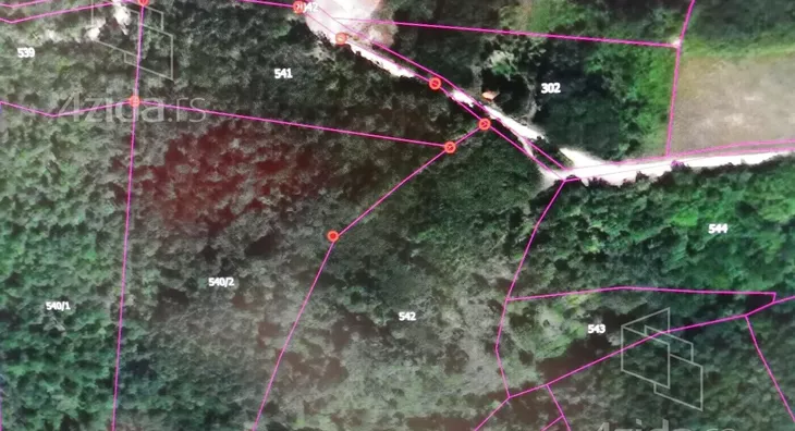 Poljoprivredno zemljište | 4zida