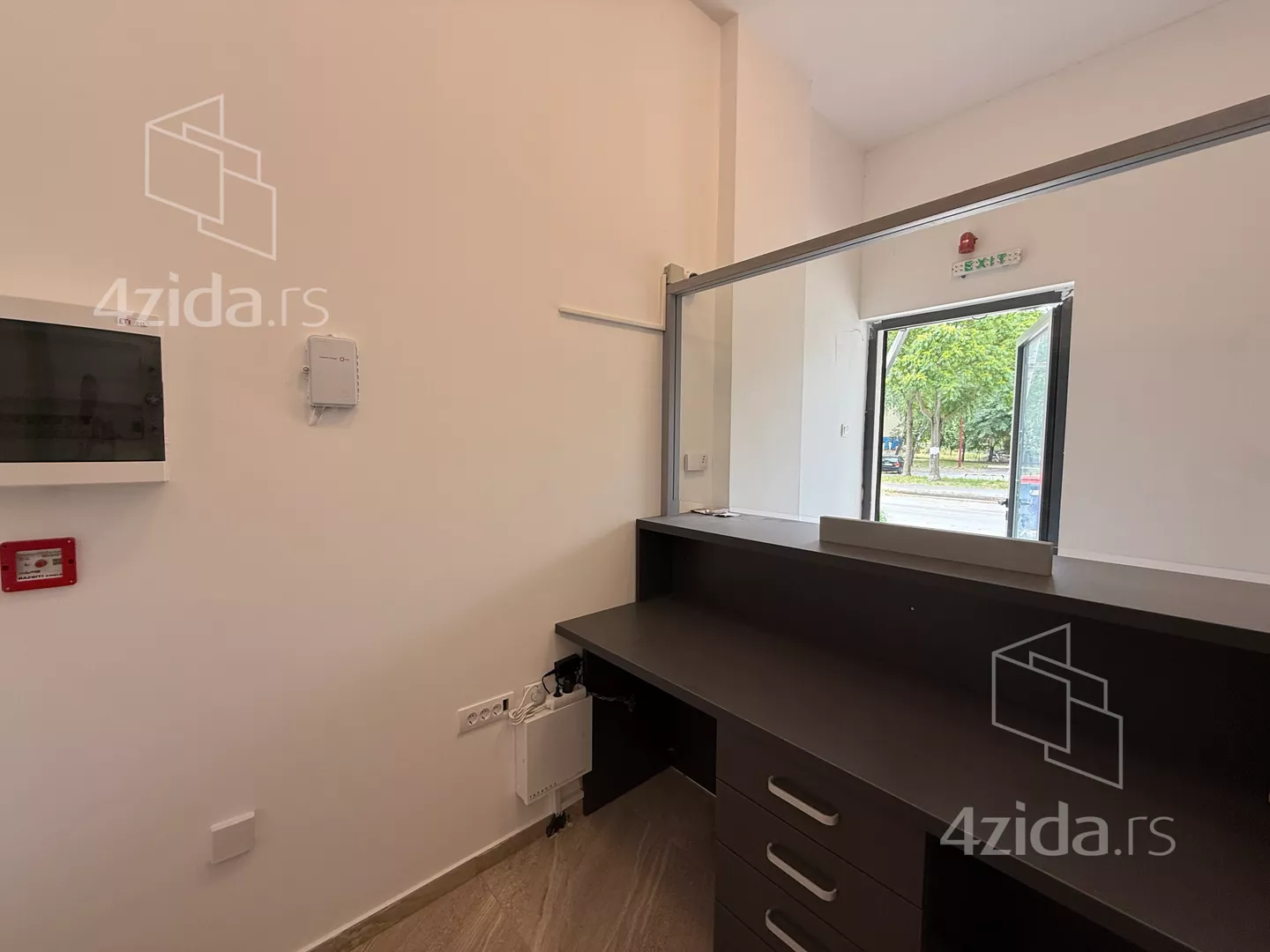 Kancelarija | 4zida