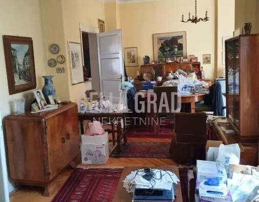 Četvoroiposoban stan | 4zida