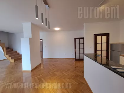 SABORNA CRKVA | 4zida.rs