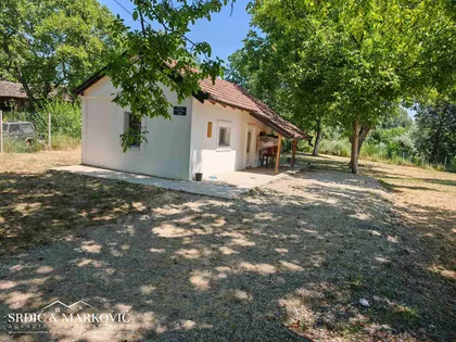Kupinovo | 4zida.rs