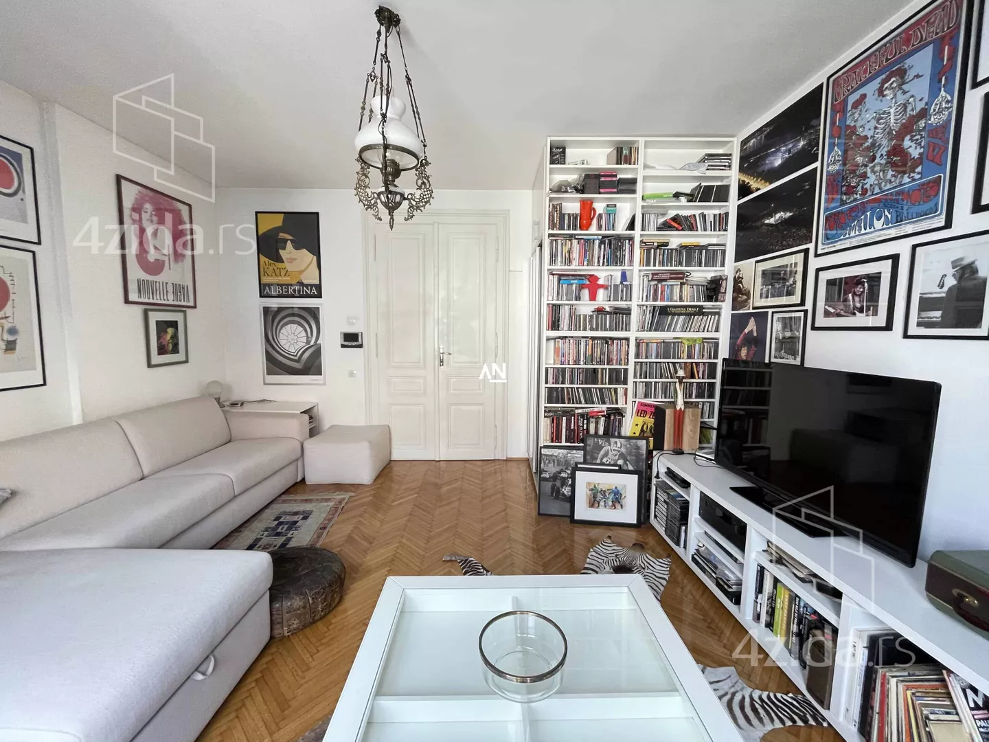 Troiposoban stan | 4zida