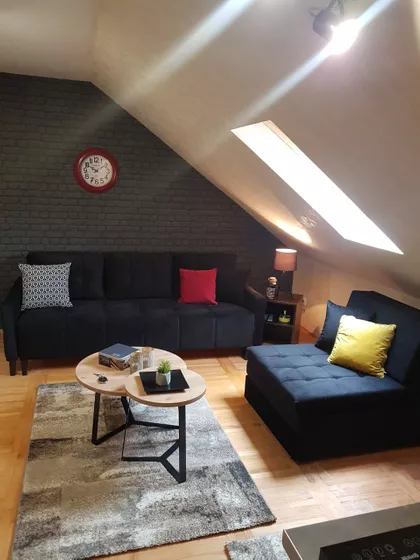 Stefana Prvovenčanog 79 | 4zida.rs