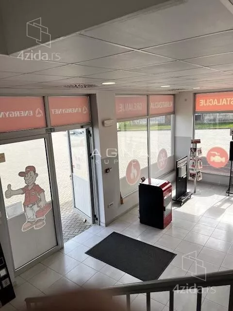 Poslovni prostor | 4zida