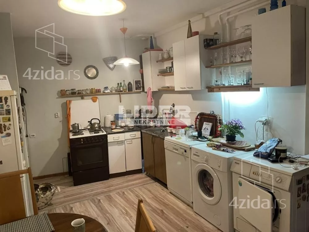 3-etažna kuća | 4zida