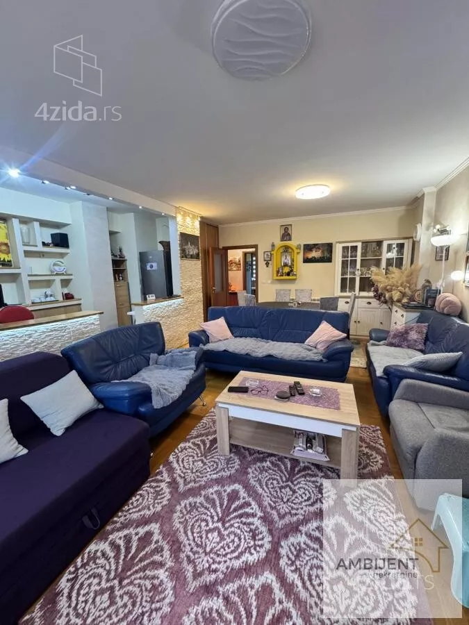 Troiposoban stan | 4zida