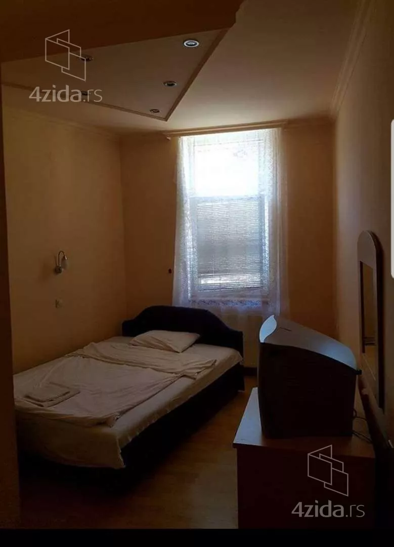 Ugostiteljski objekat | 4zida