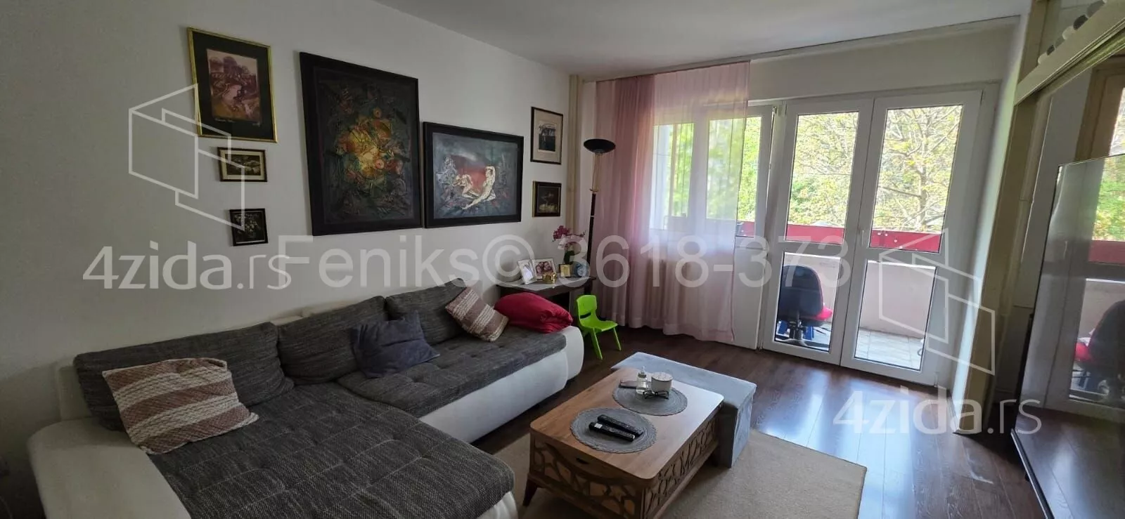 Dvoiposoban stan | 4zida