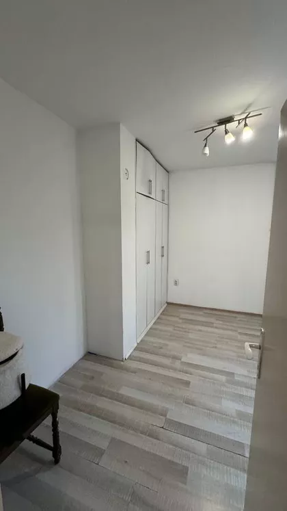 Žitni Trg | 4zida.rs