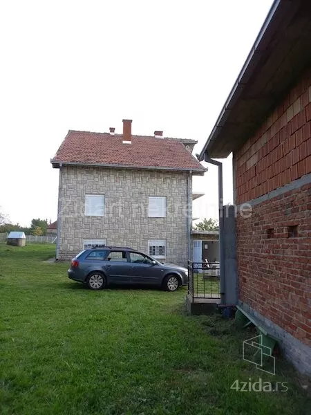 4-etažna kuća | 4zida