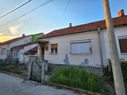 Vašarište | 4zida.rs