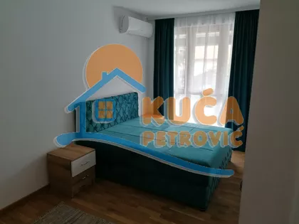 Sestre Baković | 4zida.rs