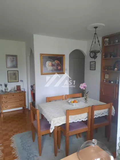 Balzakova | 4zida.rs