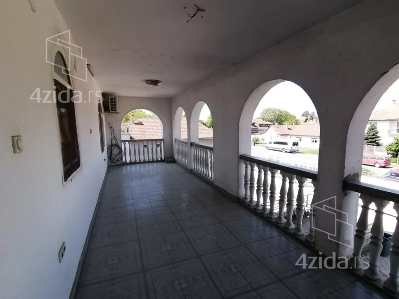 Kuća | 4zida