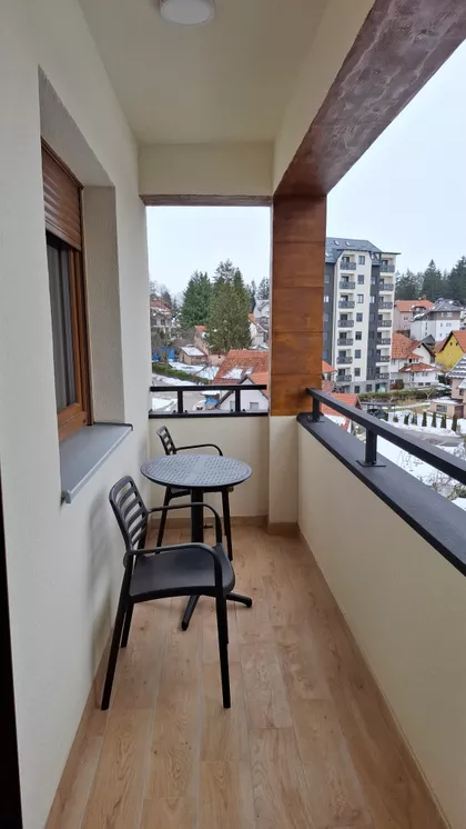 Vojvođanska 61 | 4zida.rs