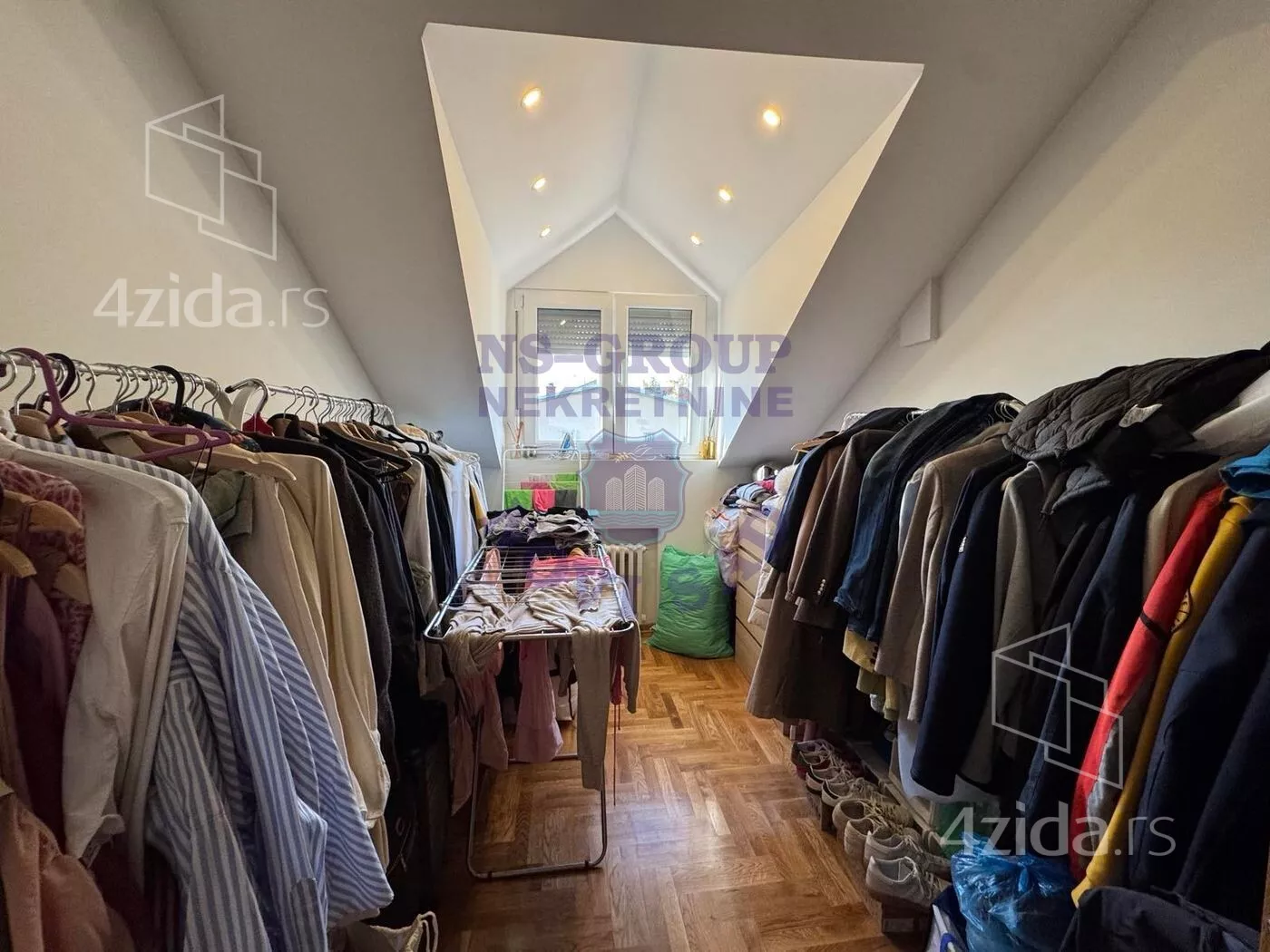 Petosoban stan | 4zida