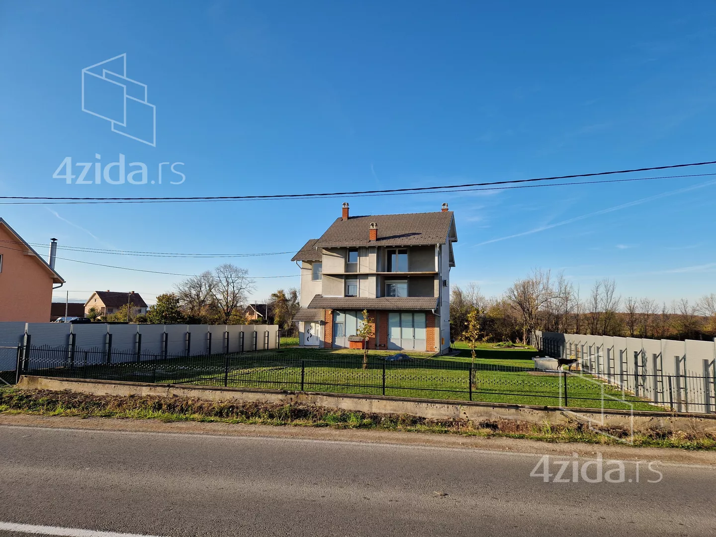 3-etažna kuća | 4zida