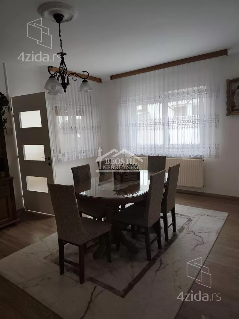 Kuća | 4zida