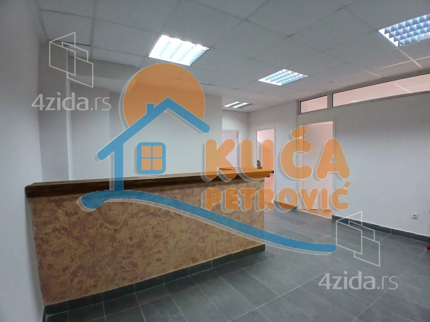 Lokal | 4zida