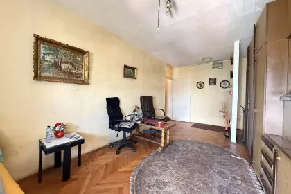 Grčića Milenka bb | 4zida.rs