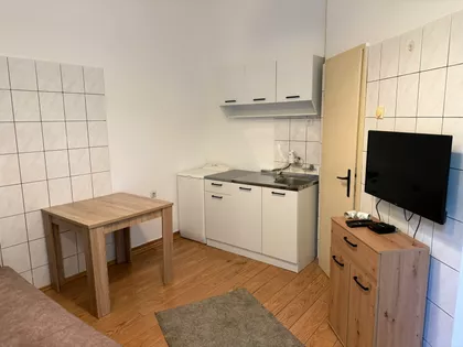 Antona Aškerca 4a | 4zida.rs