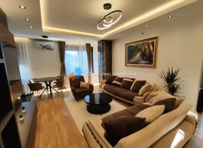 Lekino Brdo | 4zida.rs