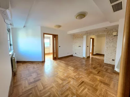 Vašarište | 4zida.rs