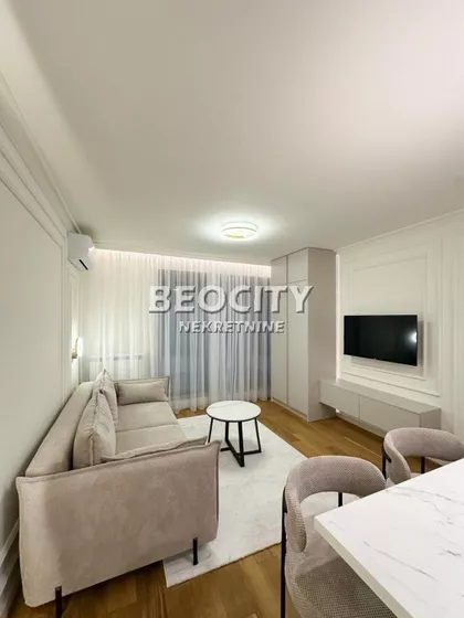 Južni Bulevar | 4zida.rs