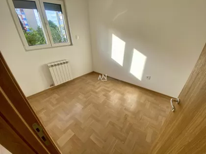 Ruđera Boškovića | 4zida.rs
