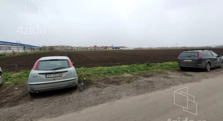 Plac | 4zida