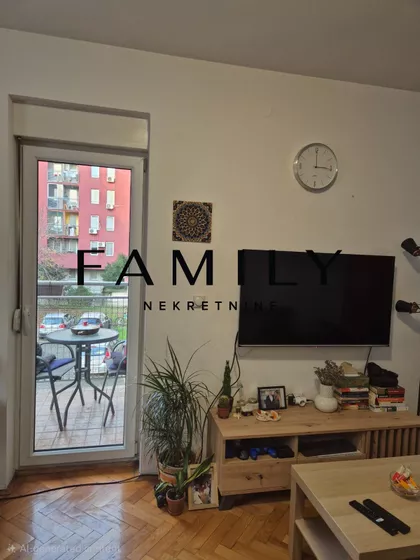 Socijalno | 4zida.rs