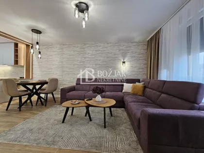 Žitni Trg | 4zida.rs