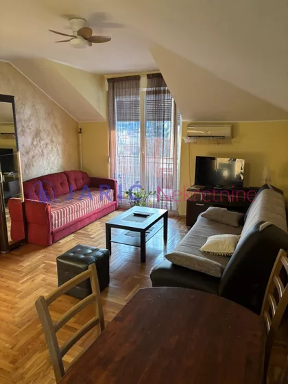 Saobraćajni fakultet | 4zida.rs