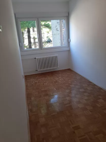 Ustanička | 4zida.rs