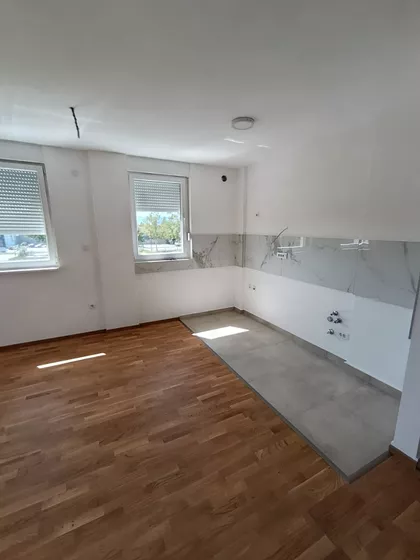 Veternička Rampa | 4zida.rs