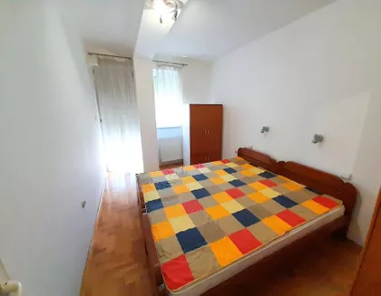 Železnička Kolonija | 4zida.rs