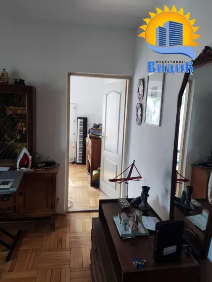 17. Oktobra | 4zida.rs
