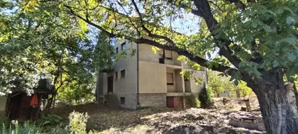 Vlačić | 4zida.rs