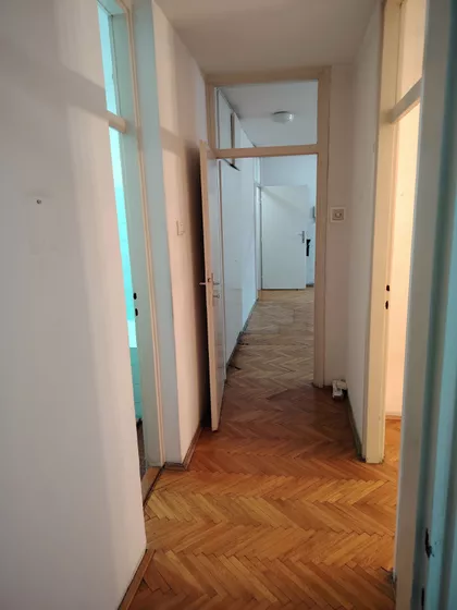 Porečka 4 | 4zida.rs